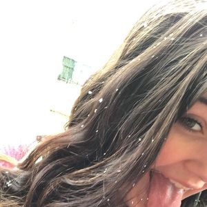 Meet your Posher, Alia